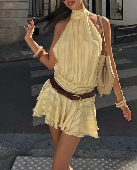 Robe satin dos nu
